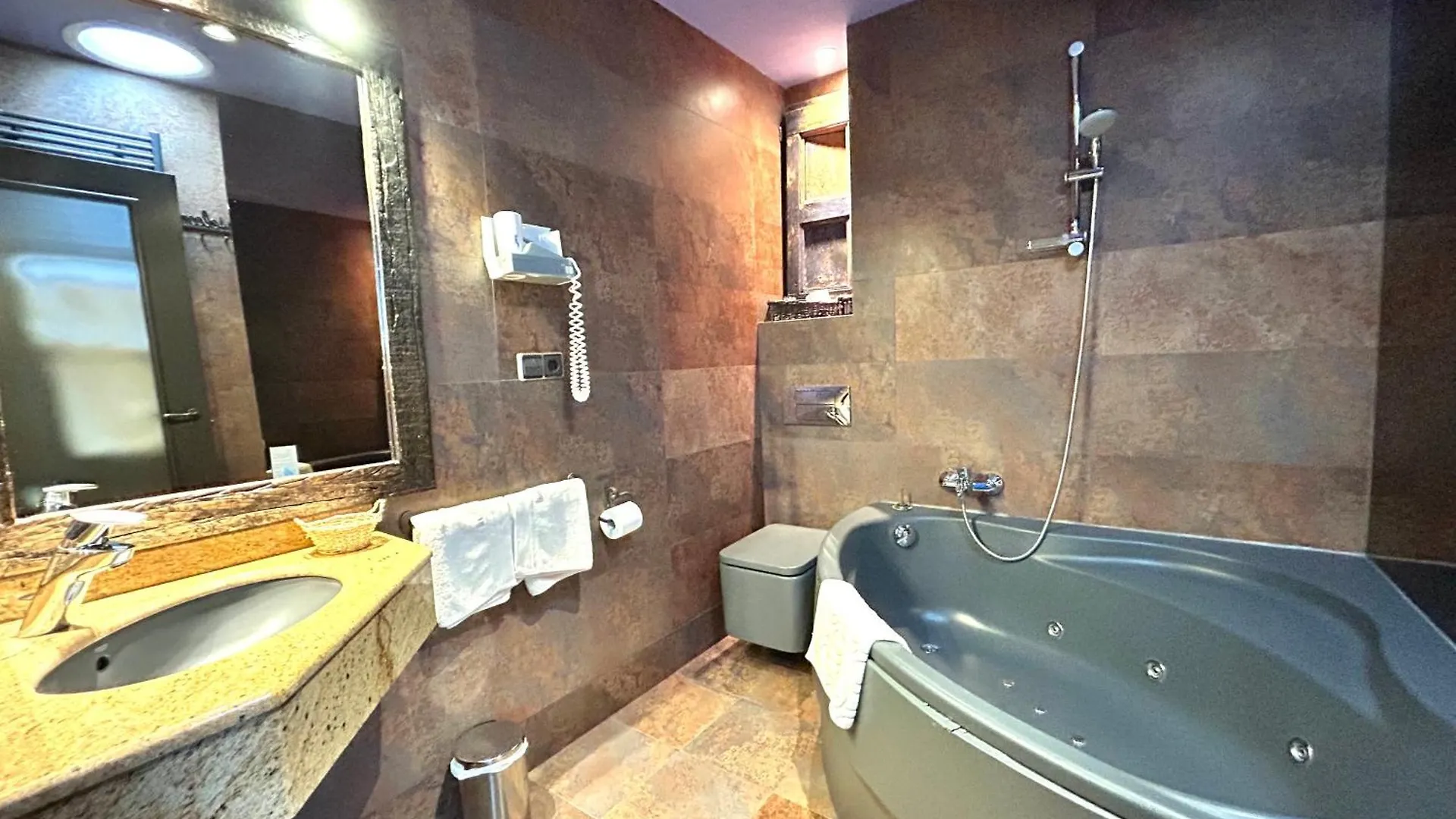 Pensjonat La Posada D'Aneu By Rda Hotels Esterri d'Àneu
